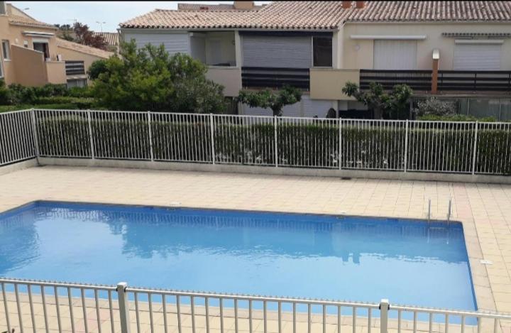 Cap D'Agde - Residence Estivales - Proche Naturiste - Terrasse - Wifi - Parking - Piscine - Clim Eksteriør billede
