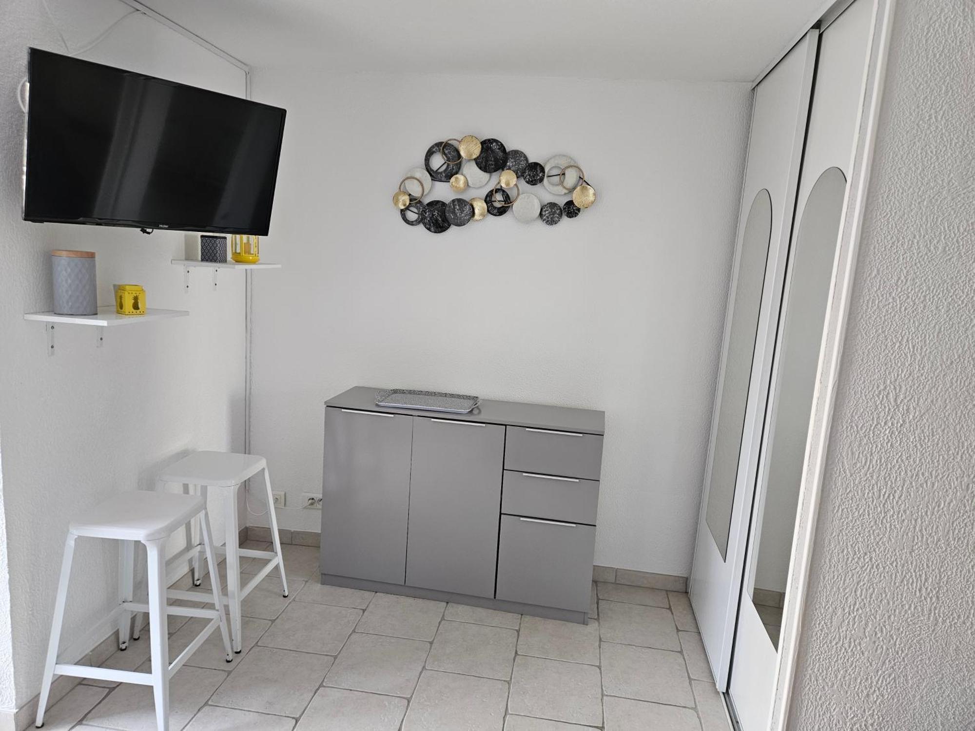 Cap D'Agde - Residence Estivales - Proche Naturiste - Terrasse - Wifi - Parking - Piscine - Clim Eksteriør billede
